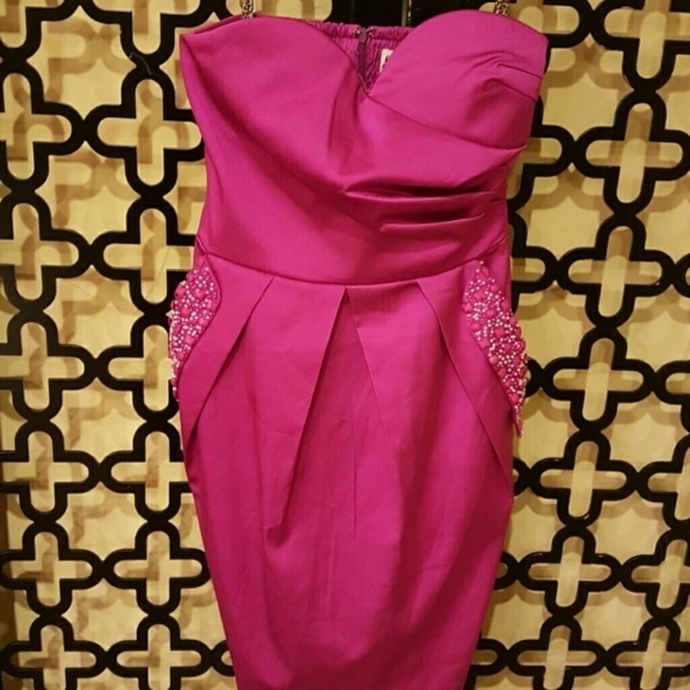 C. LUCE GORGEOUS ‎ PINK  BEADED STRAPLESS DRESS PROM COCKTAIL JUNIORS SMALL
